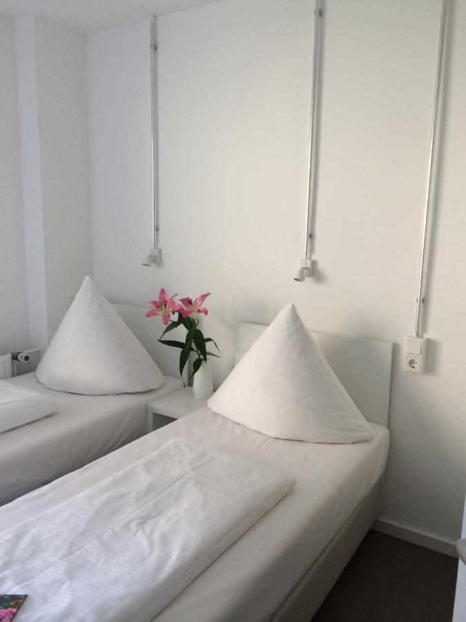 Apartment&Rooms Near Brandenburg Gate Berlin Dış mekan fotoğraf
